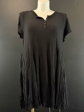 Torrid Black Short-Sleeve Henley Swing Super Soft T-Shirt Dress 1 (1X)